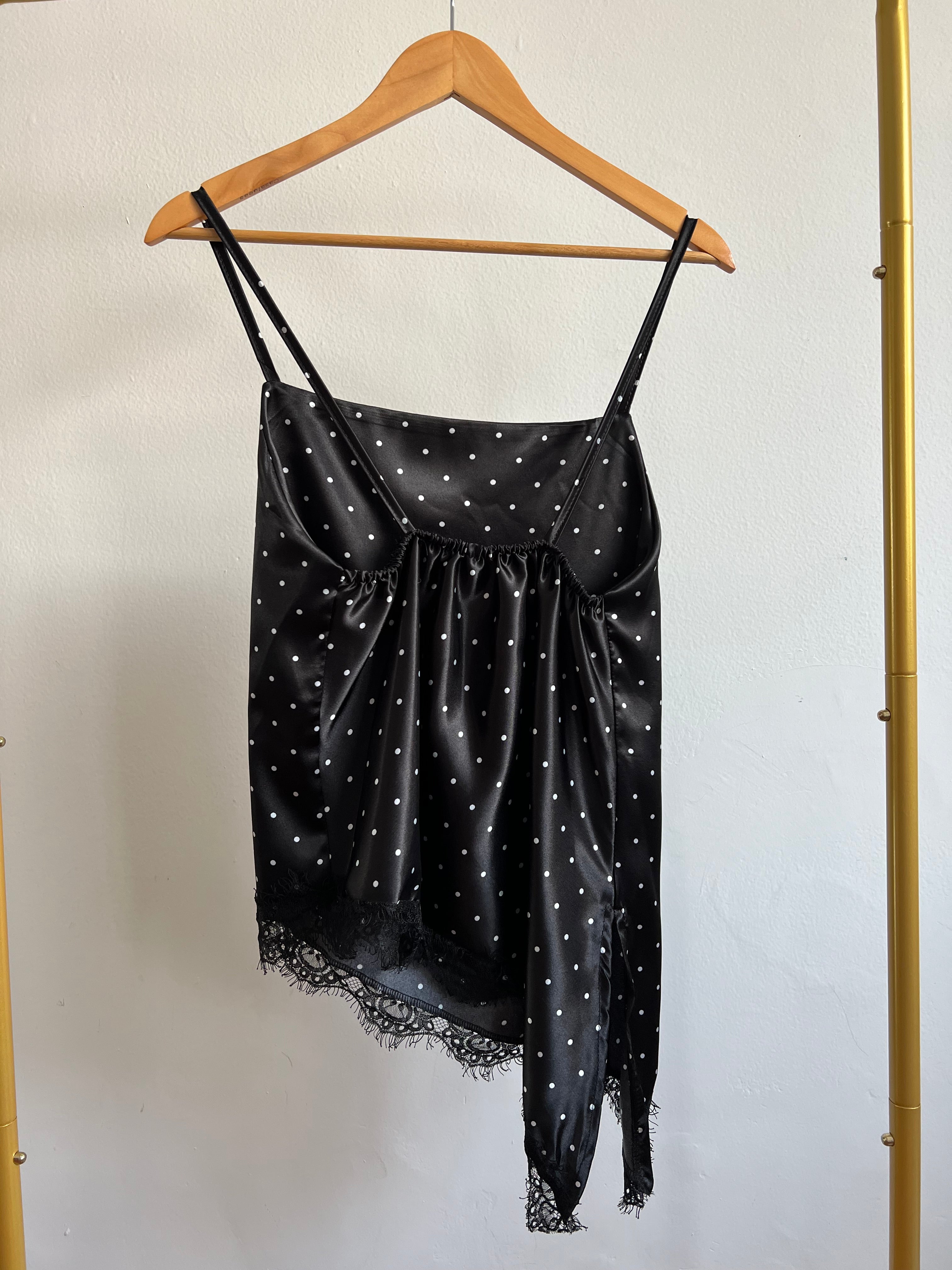 Blusa negra polka dots