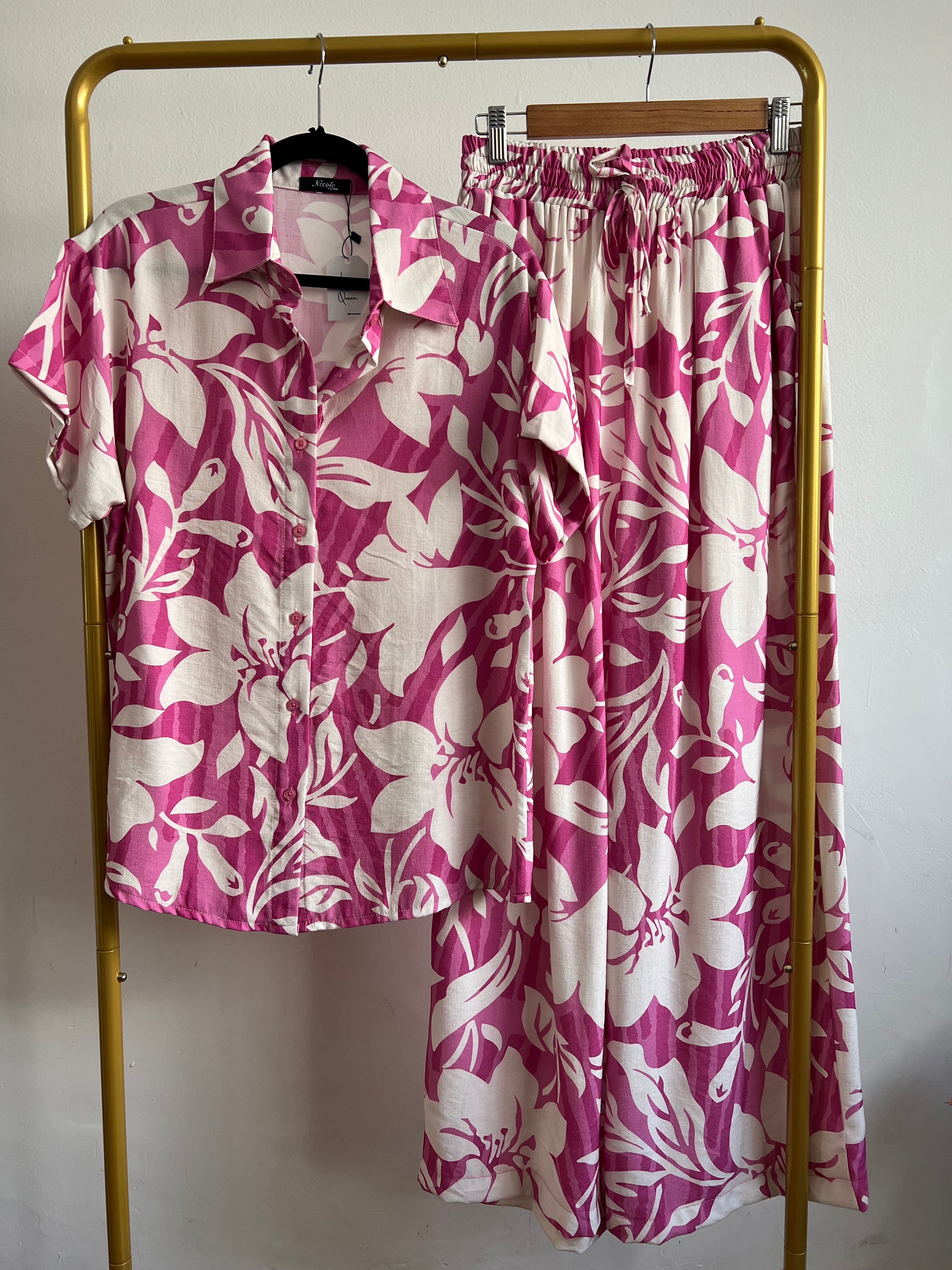 Set estampado rosa